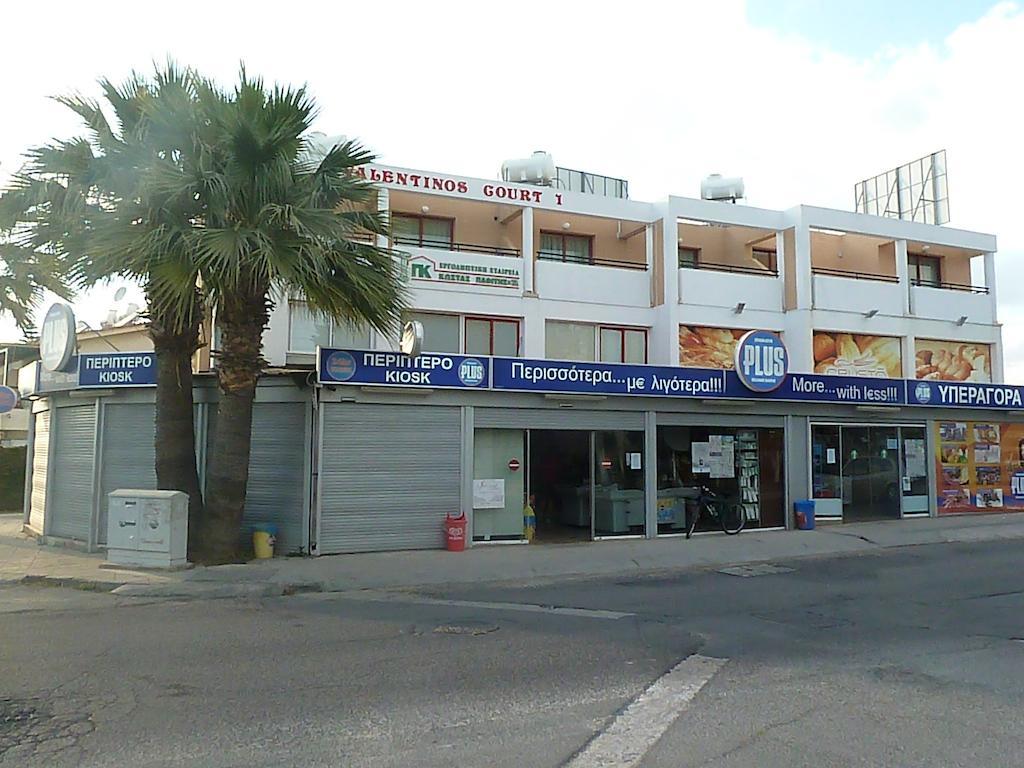 Valentinos Court Leilighet Paphos Rom bilde